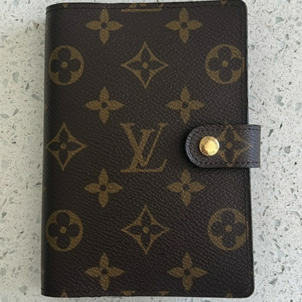 Louis Vuitton PM Agenda